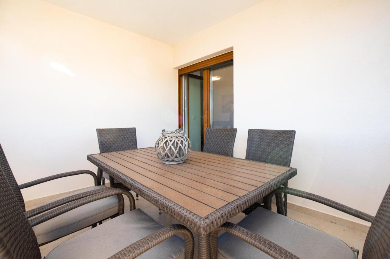Apartments Brig Perfect Countryside Holiday! Кърк Екстериор снимка